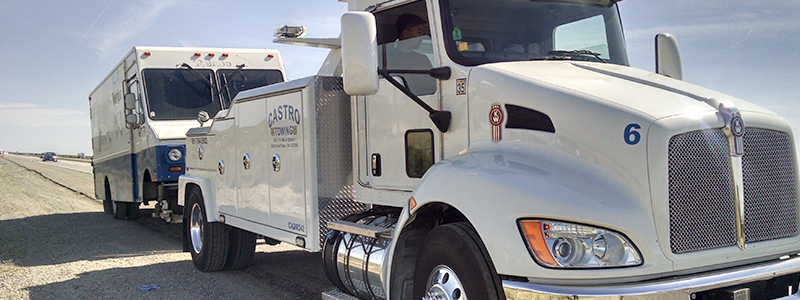 Unwavering Strength and Reliability: Professional Heavy Towing Services You Can Depend On